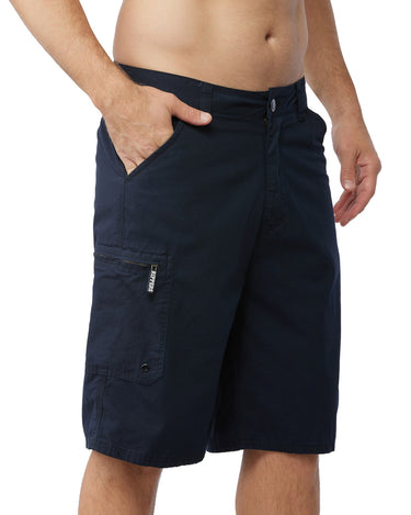 Man using pockets on Maui Rippers Ripstop Cotton Cargo Shorts 